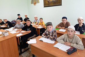 В Кукморском медресе завершились духовно-оздоровительные курсы для детей