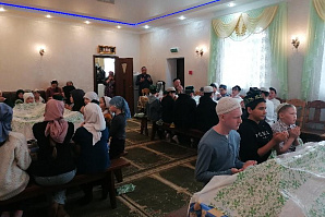 Встреча учащихся воскресных школ с Муфтиев Зиннатом Садыковым