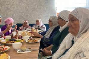 В Спасском мухтасибате поздравили пожилых прихожан