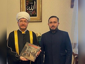 Муфтий Шейх Равиль Гайнутдин поздравил Рената Абянова с днем рождения