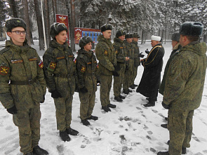 Идрис Хакимов. Имам на передовой