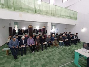 Имамы и активисты районов прослушали курсы медресе «Шейх Саид»