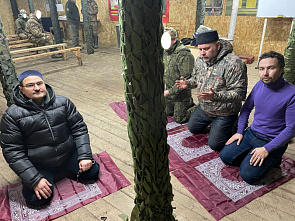 Встреча представителей ДУМРФ с военнослужащими в Донбассе