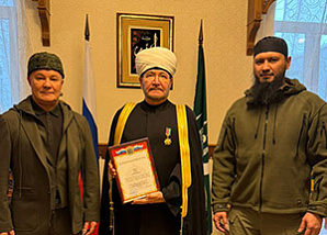 Бойцы на передовой благодарят Муфтия Равиля Гайнутдина за поддержку