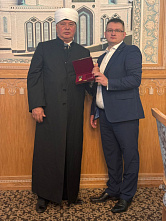 Юбилейные медали минспорта вручены имамам и сотрудникам ДУМ РФ