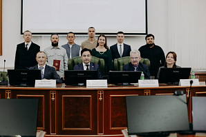 В КФУ вручили дипломы о профессиональной переподготовке по синхронному переводу