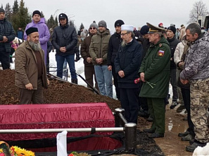 Достойная память на века