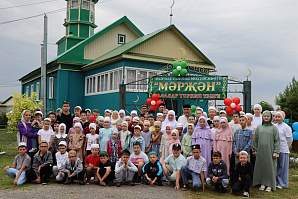 В Дрожжановском мухтасибате начались духовно-оздоровительные курсы для детей