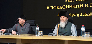 Салахь-Хаджи Межиев провел для студентов лекцию на тему «Ихсан»