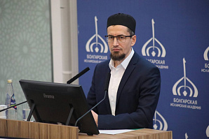 Декан МИИ защитил докторскую диссертацию
