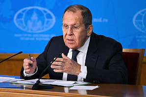 Лавров оценил необходимость введения визового режима для трудовых мигрантов