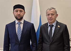 Равиль Сейфетдинов обсудил с Мухарбием Ульбашевым реализацию проекта по исламскому банкингу