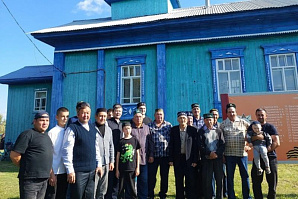 Мусульмане Тюменской области чествуют Пророка Мухаммада (мир ему)