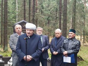 В Санкт-Петербурге почтили память татар — жертв репрессий